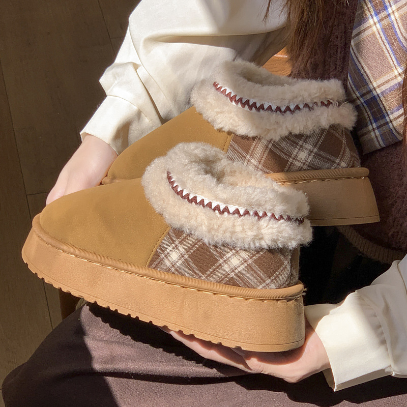 Chaussons moelleux plateforme  - Women'S Fashion Winter 2026 avis et prix