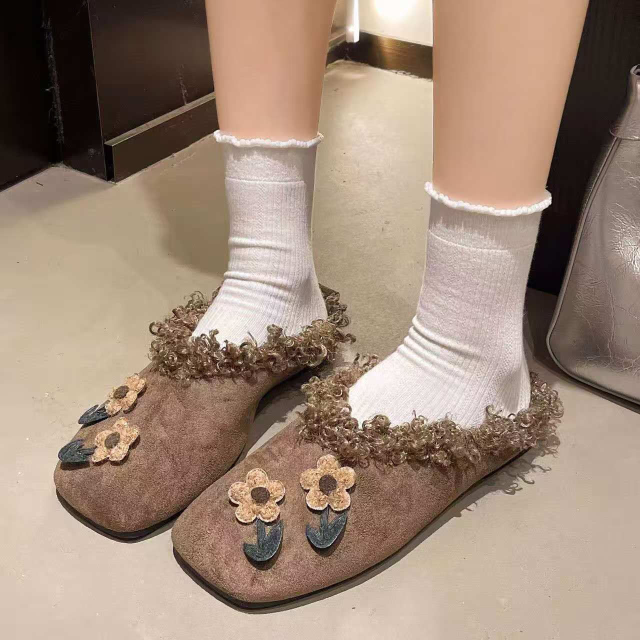 Pantoufles plates en peluche p - Women'S Fashion Winter 2026 avis et prix