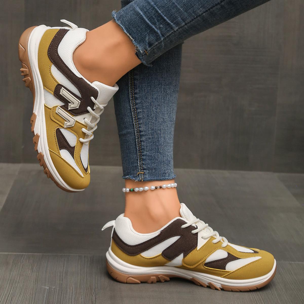 Chaussures de randonnée antidé - Women'S Yellow Fashion Sneakers avis et prix