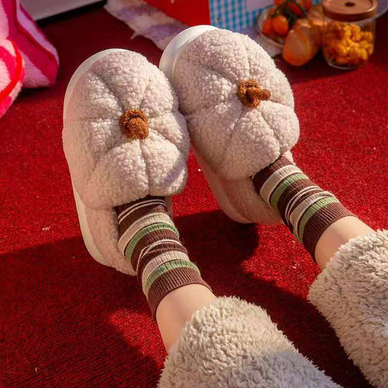 Pantoufles en peluche en forme - Women'S Fashion Winter 2026 avis et prix