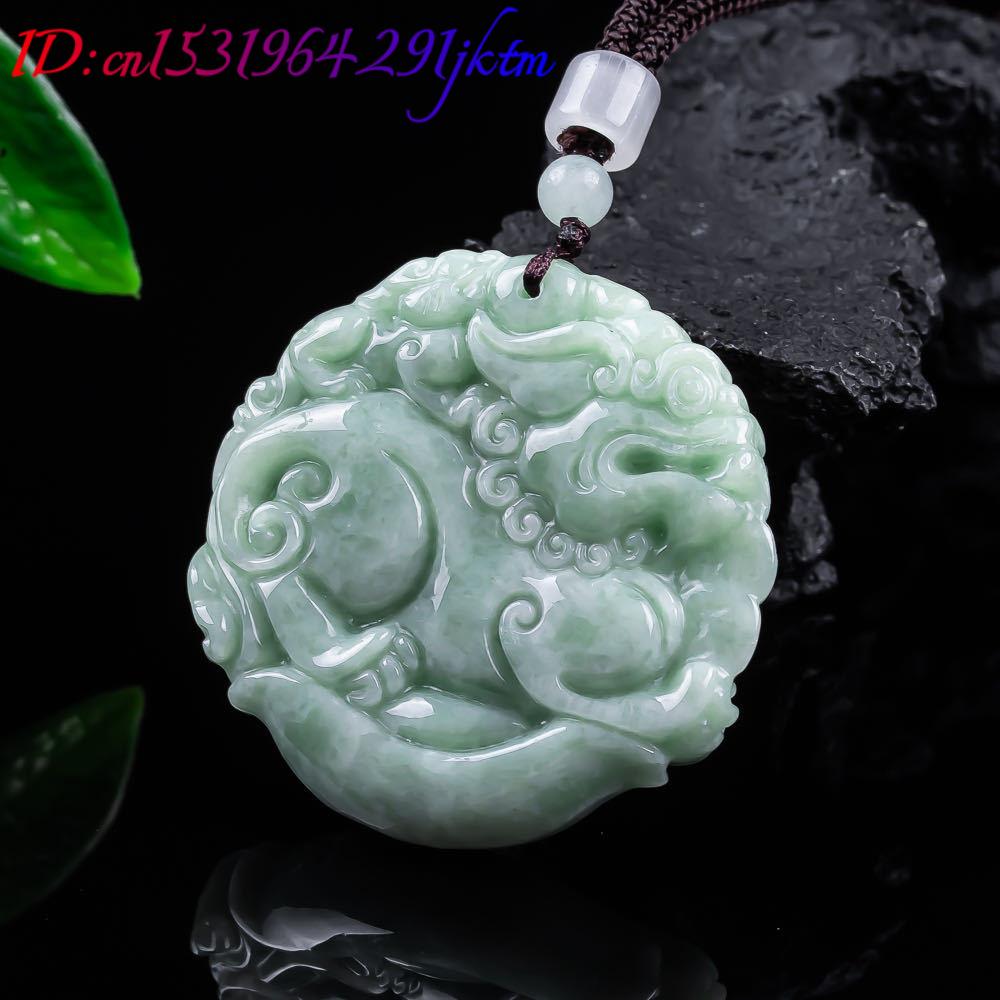 Collier pendentif Pixiu en jad - Women Fashion Designers avis et prix