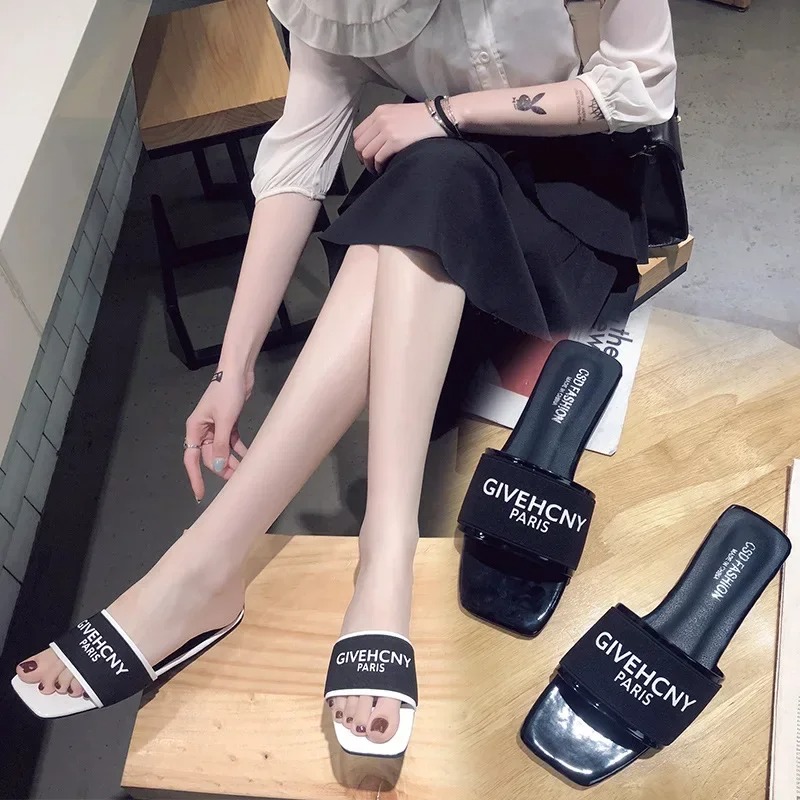 Pantoufles pour femmes marque  - Women'S Fashion Brands avis et prix